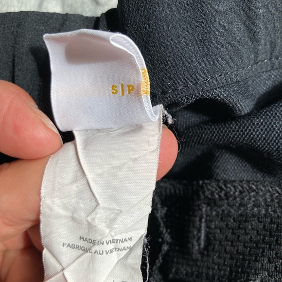 Lolë bermuda - Picture 4 of 6